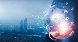 科技实力成金融机构“新王牌” 引领行业破浪前行