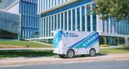 文远知行发布全新无人物流车Robovan W5 支持L4级无人驾驶