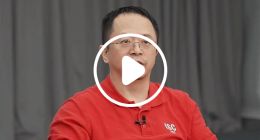 周鸿祎：保时捷卖不出去跟我没关系，跟雷总关系比较大