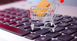 “假茅台”背后：得物多品类转型，能“割”动商家吗？