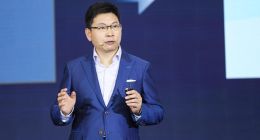 爱吹牛的余承东，这次“开喷”一不小心打了自己的脸