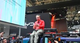 周鸿祎，白红了？