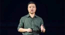 惊！公司给老板“画饼”？何小鹏多了25亿港元“期货”