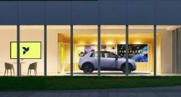 低价的萤火虫两极反转，但也掩盖不了「差生文具多」的事实