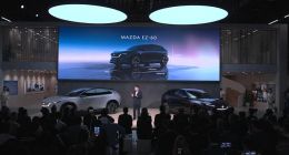 2025上海车展：长安马自达 EZ - 60 首发，安全与科技齐飞