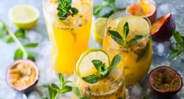 咖啡茶饮赛道2024年财报透视：规模、效率与价值的产业升级战