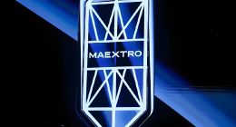 大佬隔空交锋，尊界S800陷“百万不值”舆论漩涡？