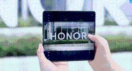 荣耀Magic V5背后的智能制造：AI定义手机智造新高度