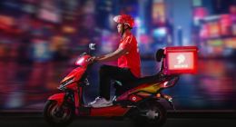 装备也包了！京东外卖“送”骑手15万辆全新定制二轮车