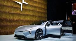 极星汽车财务困境加剧：净资产负239亿，李书福“输血”或难回天