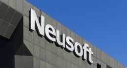 荣新节接棒，权力交接难解困局：东软集团能否逃离“多元化陷阱”？