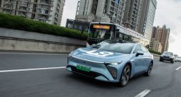 文远知行发布端到端辅助驾驶解决方案，将在2025年内量产上车