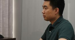 李想比雷军更煎熬！三次燃烧的理想车，崩塌的护城河