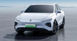 产品不断、爆款难出，荣威新能源何时破局？