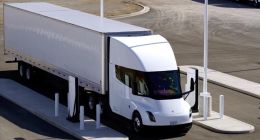 特斯拉电动卡车工厂已基本建成 计划明年开始大量生产