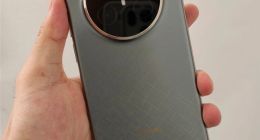 华为Mate 70 Air真机现身：金丝银锦特殊纹理 质感拉满