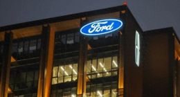 朱华荣卸任，新人接棒，长安福特能否转危为安？