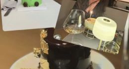 章泽天发文庆祝32岁生日，庆生照中未出现刘强东身影