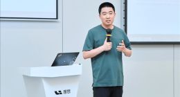 理想汽车战略转型：李想承认管理失误，自研M100芯片引领具身智能时代