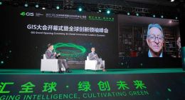 AI教父辛顿对话中国芯片专家陈宁：揭秘AI成本如何从“数十亿”降至“一美分”