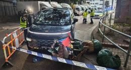 全球预售首日出意外，吉利银河V900在港撞飞清洁工