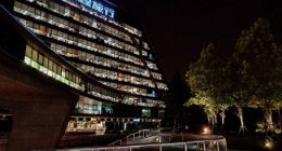 毛利率超80%，携程利润是北京整个酒店餐饮业的15倍！千亿隐形帝国浮出水面！若垄断成立，将面临多少罚款？