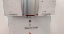 安吉尔净水机流出黑色物质 厂家售后回应