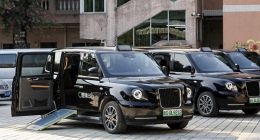 Robotaxi、商旅，曹操出行的盈利解药？