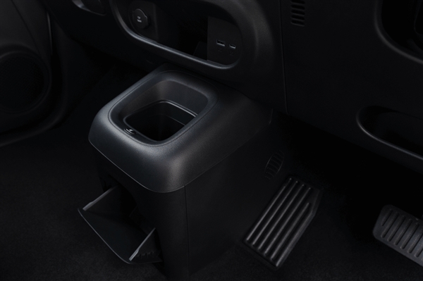 专供日本市场售价约11万 比亚迪K-Car海獭内饰官图发布