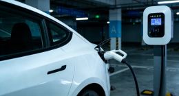 网传新能源汽车开征“里程税”？多地回应来了！