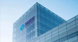 500亿营收难掩资本尴尬：万辰集团港股上市“失效”背后的负债高压