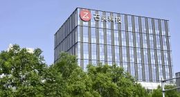 石头扫地机器人陷质量门，大量用户投诉划伤地面