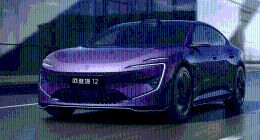 阿维塔12“73天换代”迷局：技术激进的代价，为何要让老车主承担？