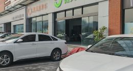 上百辆汽车频现电池故障 ，司法鉴定认定存改装隐患 重庆一网约车公司状告长安汽车