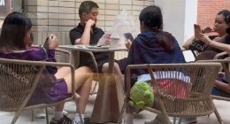 网传李想将迎第六娃，妻子挺孕肚低调现身阿那亚